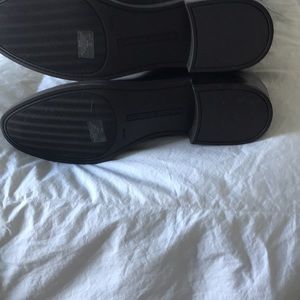 Womens Brown Tommy Hilfiger wide calf boots size 9 1/2. Never worn